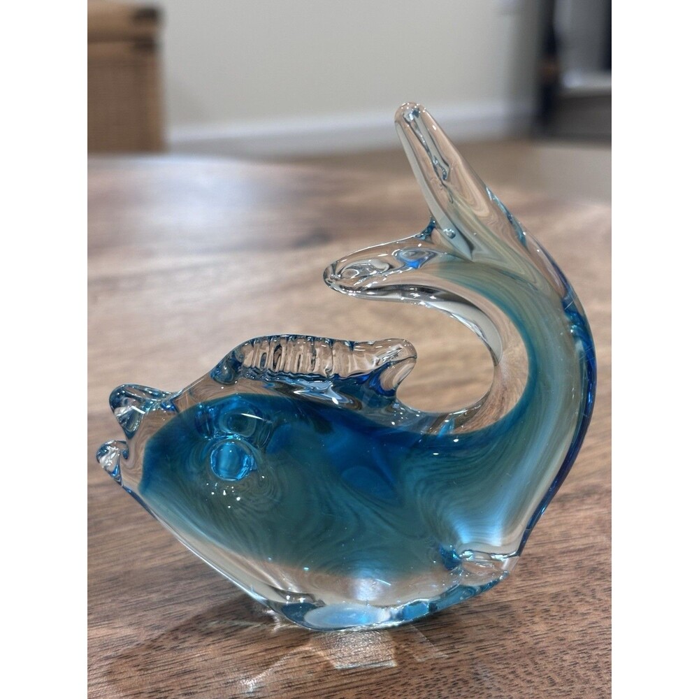 Art Glass Blue Fish Paperweight/ Figurine